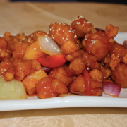 菠萝咕噜肉			Sweet &amp; Sour Pork	