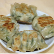 煎韮菜餃 Fried Chive Dumpling 