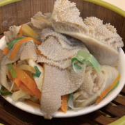 薑蔥牛百葉 Steamed Omasum 