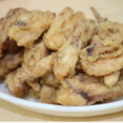 酥炸鱿鱼丝				Deep Fried Squid Legs