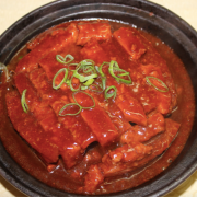 芋头扣肉						Taro Pork Belly